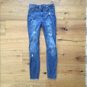Girls size 1R high rise Hollister jeans